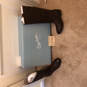 Seychelles Drama Riding Boot